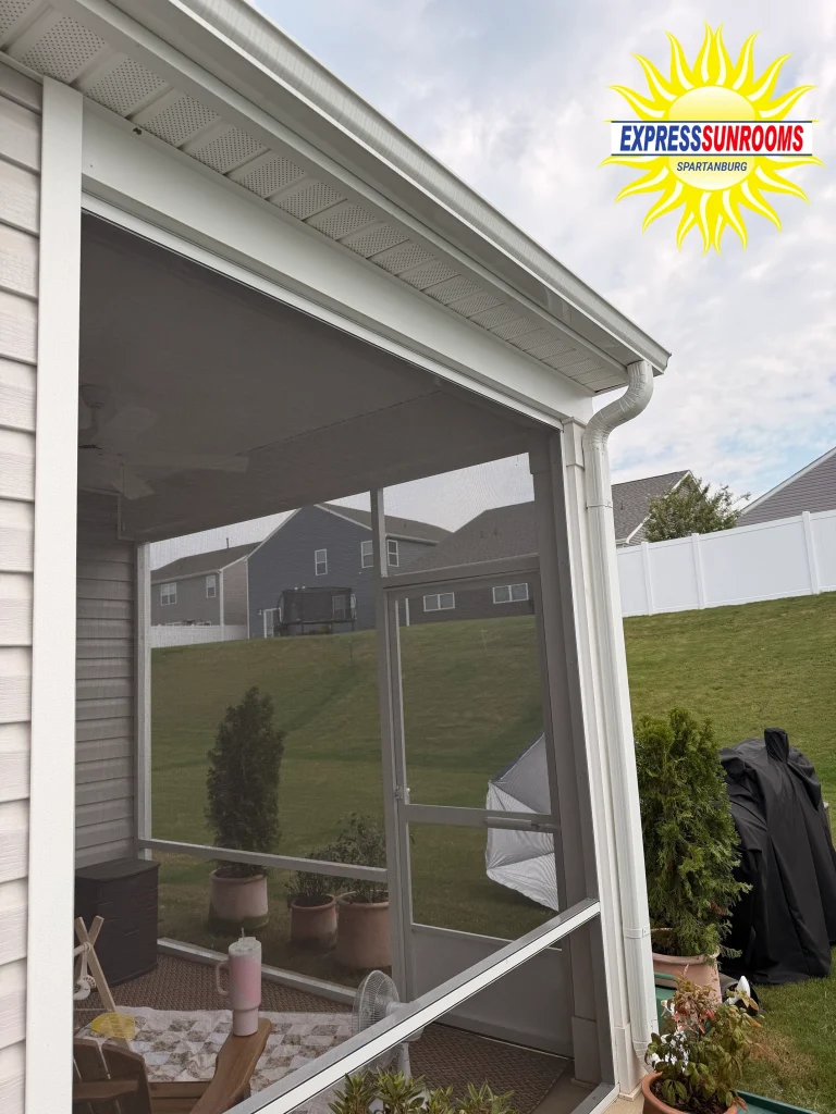 Screen-Under Enclosure for a Lyman